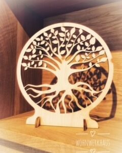 Baum des Lebens im Wohnwerkhaus der Schreinerei Schuster in Sulzemoos bei München